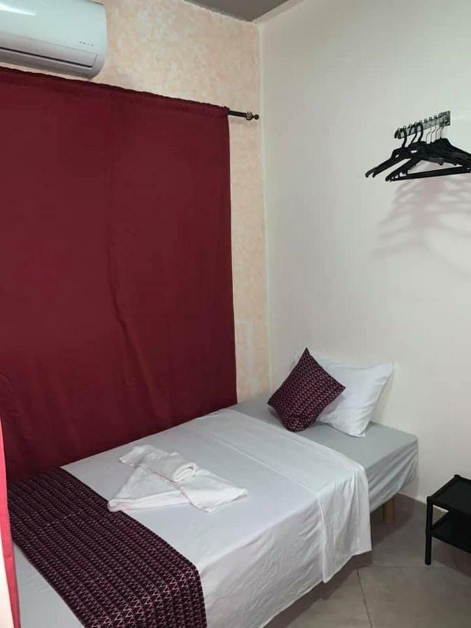 Vlv International Guest House Kololi Exteriér fotografie